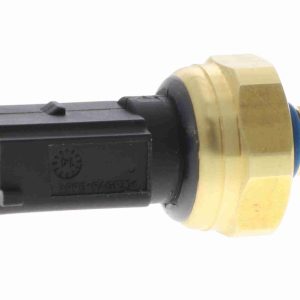 Senzor presiune combustibil VW GOLF VI (5K1) 2.0 GTi benzina 235 cai VEMO V10-72-1552