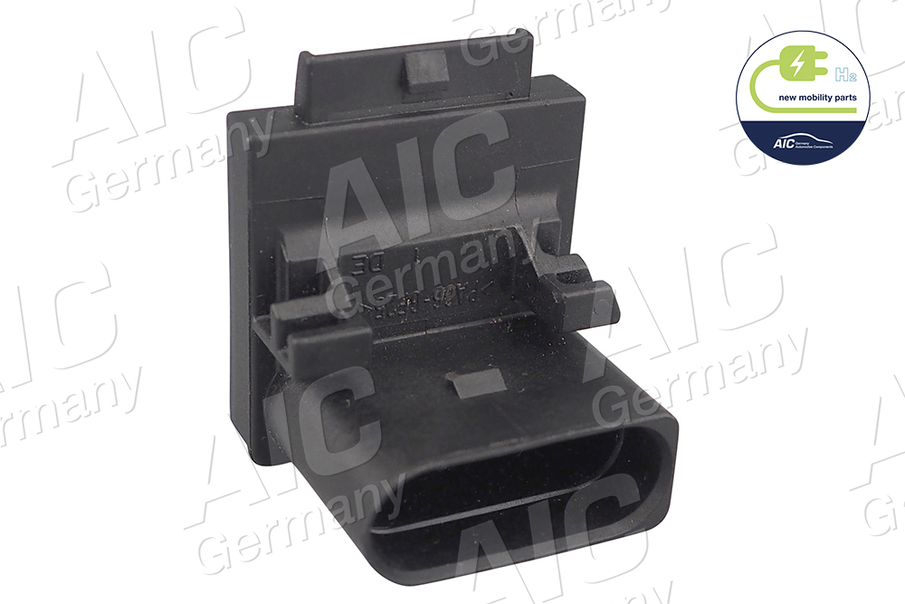 Comutator actionare ambreiaj (Tempomat) VW GOLF VI Variant (AJ5) 2.0 TDI diesel 110 cai AIC 58383