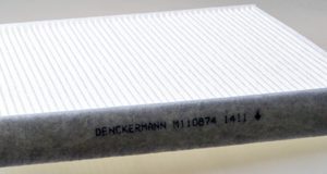 Filtru polen VW GOLF VII (5G1, BQ1, BE1, BE2) 1.5 TGI Benzina/Gaz metan (GNC) 130 cai DENCKERMANN M110874