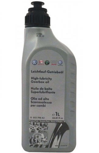 Ulei pentru cutie viteze manuala VW Group G052798A2 70W75, volum 1 litru, sintetic, cu/fara sisteme de tractiune integrala Ulei pentru cutie viteze manuala VW Group G052798A2 70W75, volum 1 litru, sintetic, cu/fara sisteme de tractiune integrala – imagine produs