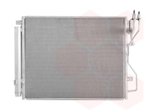 Condensator climatizare KIA OPTIMA (JF) 1.7 CRDi diesel 141 cai VAN WEZEL 83015712
